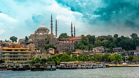 Popular destinations such as Istanbul, the Turkish Riviera and the capital Ankara “continue to operate normally”.