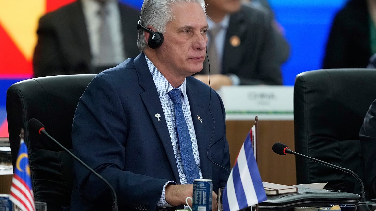 Küba Devlet Başkanı Miguel Diaz-Canel