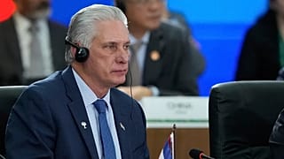 ARCHIVO - El presidente de Cuba, Miguel Díaz-Canel, asiste a la 17.ª cumbre anual de los BRICS en Río de Janeiro, el 6 de julio de 2025.