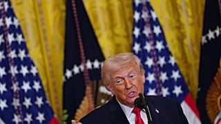 الرئيس دونالد ترامب يتحدث في فعالية شهر تاريخ المرأة في الغرفة الشرقية بالبيت الأبيض، الخميس 12 مارس 2026، في واشنطن. (صورة AP/جوليا ديماري نيخينسون)