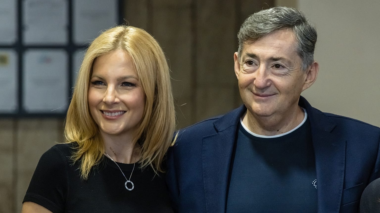 Mészáros Lőrinc feleségével, Várkonyi Andreával