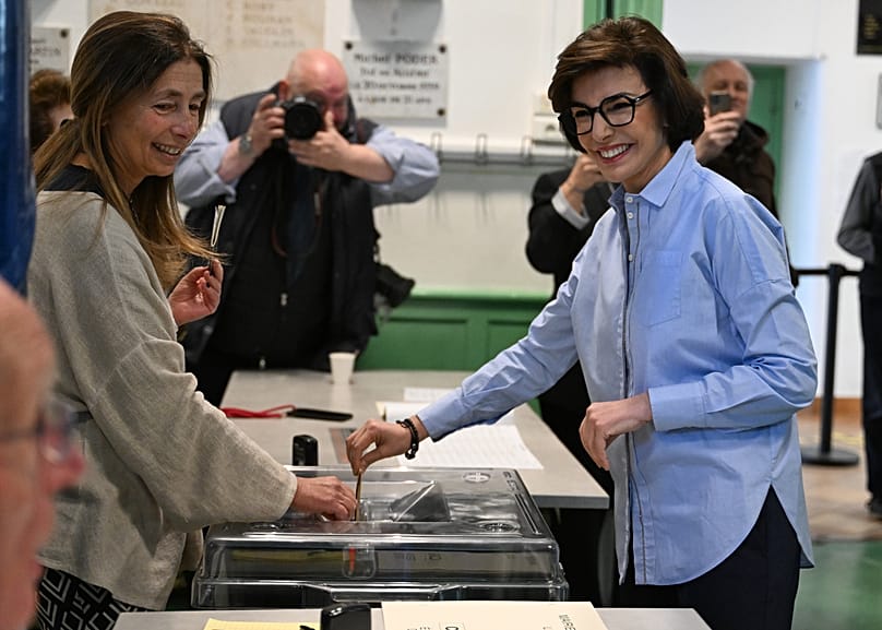 Ex-Ministerin Rachida Dati bei der Stimmabgabe in Paris