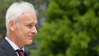 ARCHIV. Volkswagen AG, Vorstandsvorsitzender Matthias Müller, kommt am Donnerstag, den 16. Juni 2016, zu einer Pressekonferenz an den Firmensitz in Wolfsburg, Deutschland.