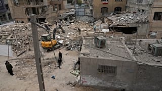 مشاهد الدمار في إيران