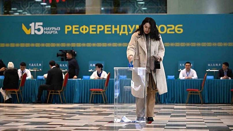 Woman casting her vote in the referendum on March 15
