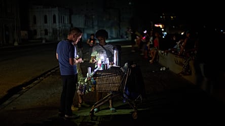 Blackout plunges cuba into darkness and exposes fragile power grid
