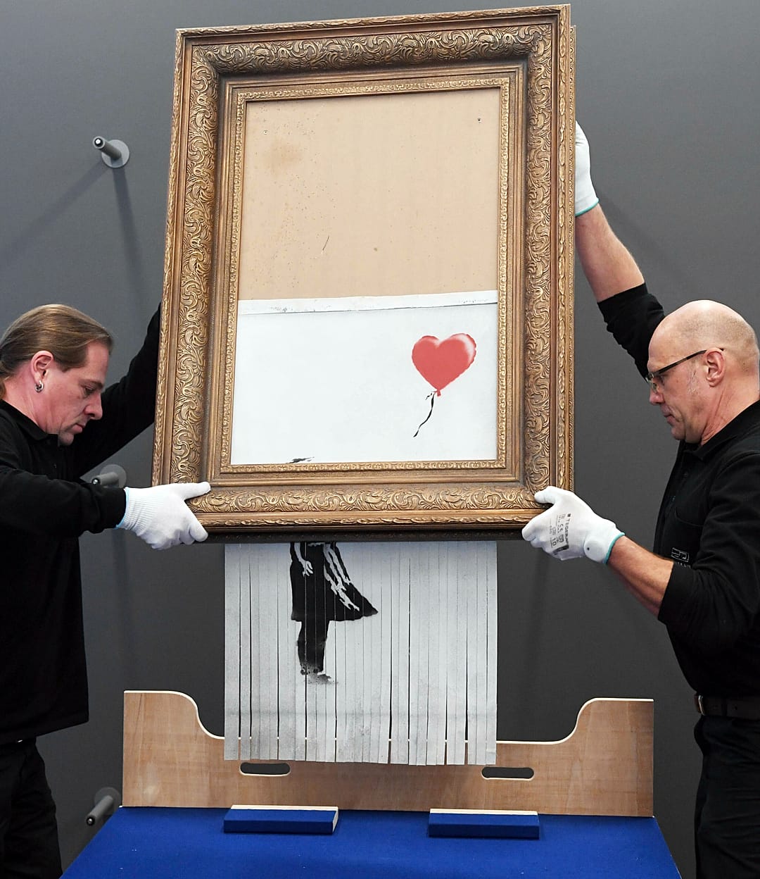 La véritable identité de Banksy révélée ? Un nouveau rapport prétend ...
