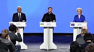 Antonio Costa, Volodymyr Zelenskyy and Ursula von der Leyen.