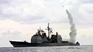 ARCHIV – Am 23. März 2003 wird eine Tomahawk-Landangriffsrakete vom Lenkwaffenkreuzer USS Cape St. George abgefeuert