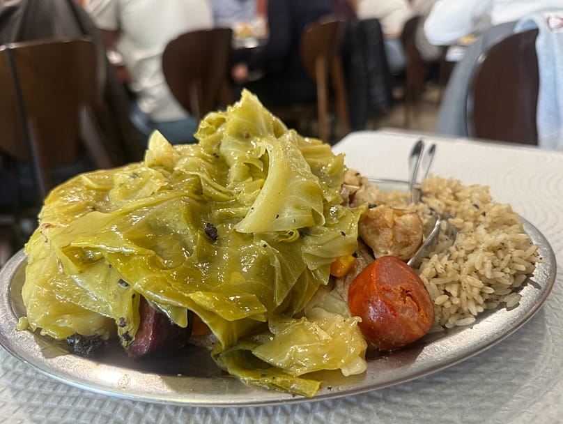 طبق 