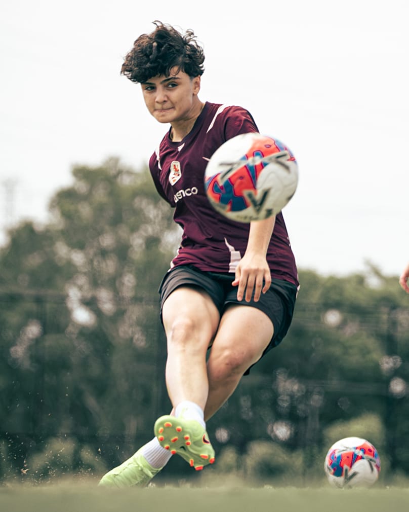 فاطمه پسندیده در استرالیا ماند 