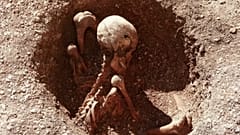 Fünf neue Gräber von sitzend begrabenen Galliern in Dijon entdeckt
