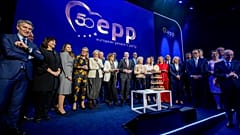 Die Europäische Volkspartei wurde am 8. Juli 1976 in Luxemburg gegründet.