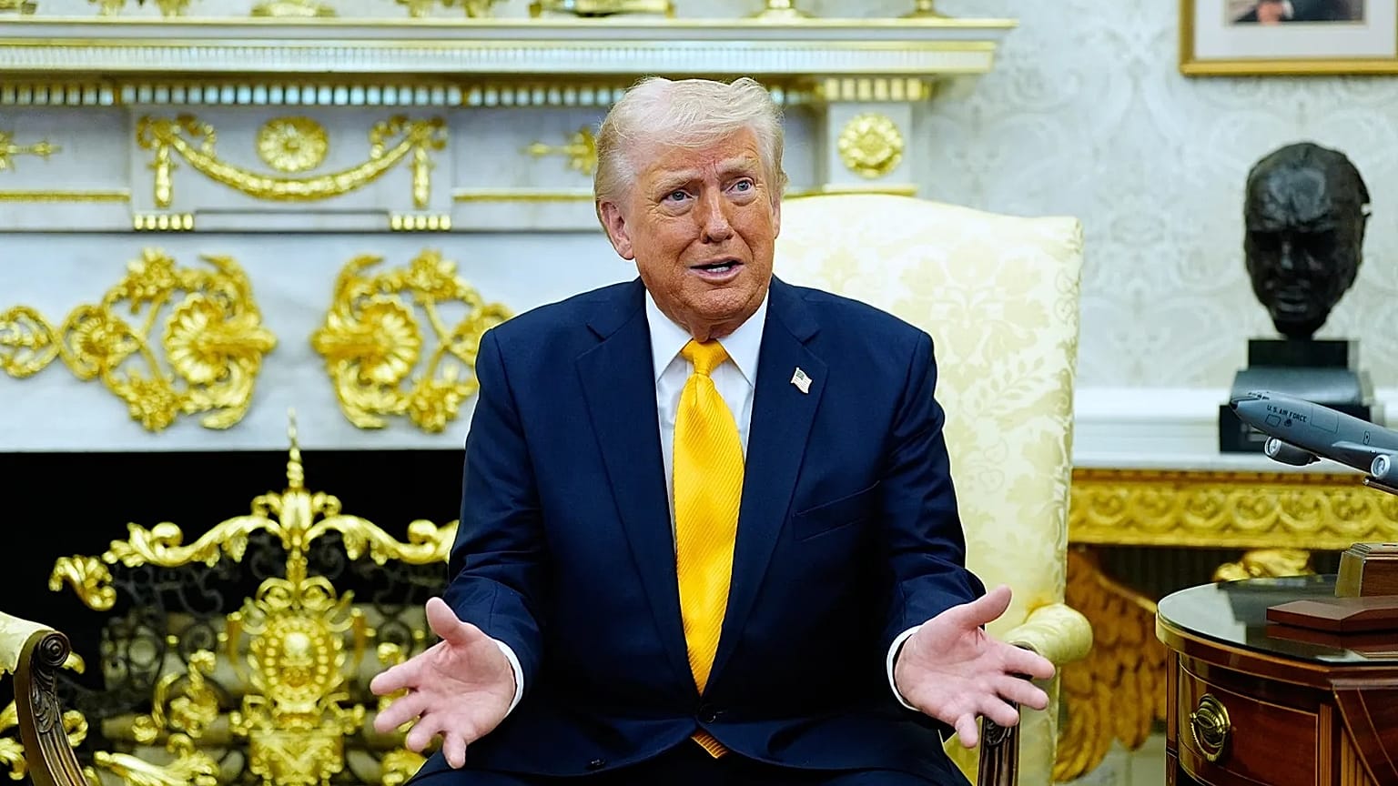 El presidente de EEUU, Donald Trump, habla en el Despacho Oval de la Casa Blanca, el 19 de marzo de 2026.