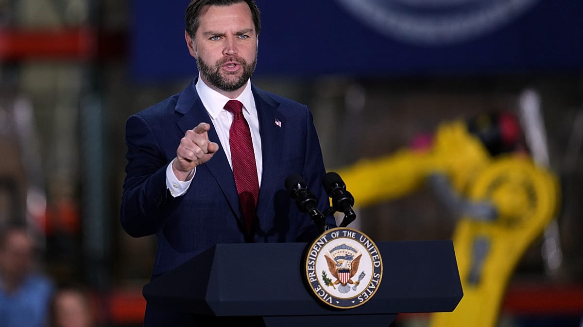 Friss hírek: Magyarországra látogathat JD Vance amerikai alelnök a következő napokban, hogy kifejezze támogatását az áprilisi választások előtt Orbán Viktor miniszterelnök felé – írja a Reuters két, a terveket ismerő forrás beszámolója alapján.