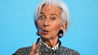 La presidente della BCE Christine Lagarde parla alla stampa dopo una riunione del Consiglio direttivo a Francoforte, Germania, giovedì, mar