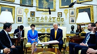 دیدار ترامپ با نخست‌وزیر ژاپن