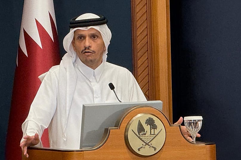 رئيس الوزراء ووزير الخارجية القطري الشيخ محمد بن عبد الرحمن آل ثاني خلال مؤتمر صحافي  في الدوحة، قطر، 19 مارس (آذار) 2026