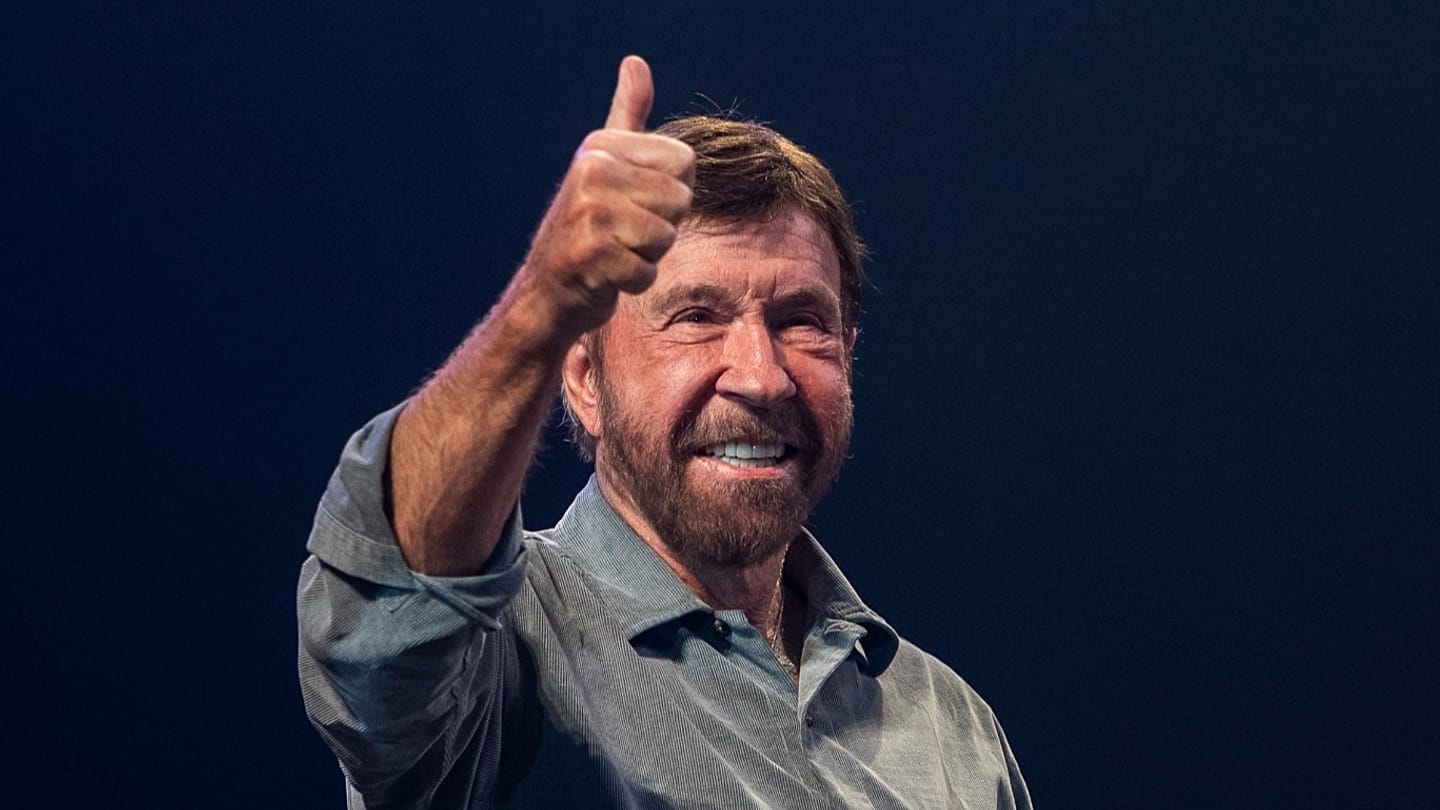 Delta minus Force: Chuck Norris reportedly hospitalized after medical emergency