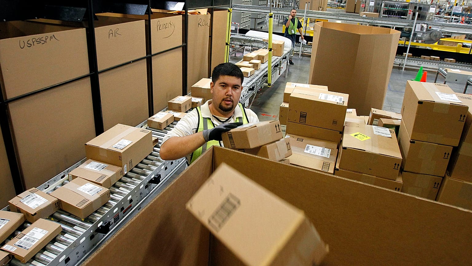 Amazon, İsviçreli robotik şirketi Rivr'ı satın aldı.