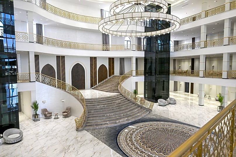 Hotel located nearby complex