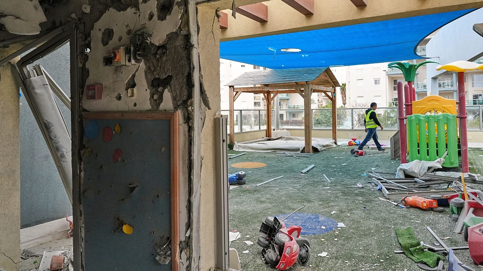 مهد کودک آسیب‌دیده از حمله موشکی ایران