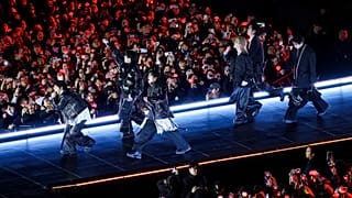 BTS ist zurück - und bringt nicht nur ein neues Album auf den Markt, sondern feiert das Comeback mit einer Mega-Show auf Netflix