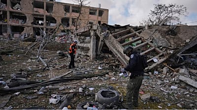 Разрушения в жилом квартале города Димона, Израиль, утро 22 марта 2026