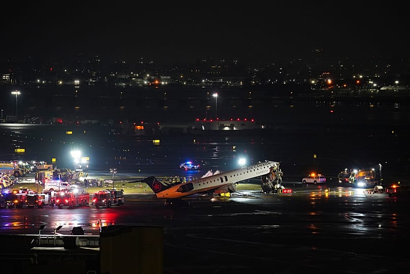 L'avion d'air Canada accidenté à l'aéroport de La Guardia à New York, le 22 mars 2026