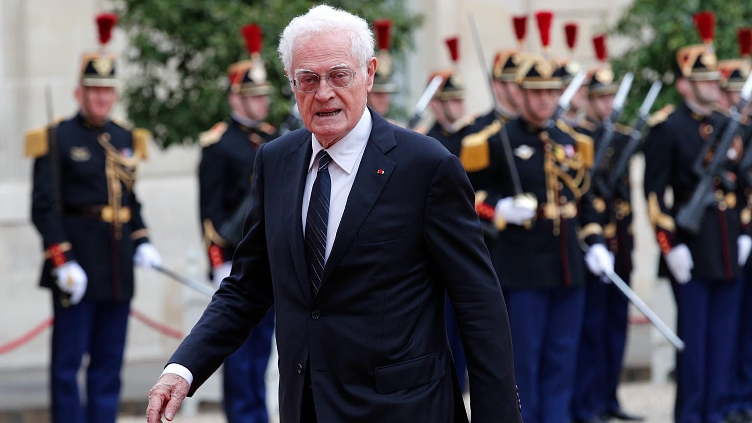 FILE: Former Socialist Prime Minister Lionel Jospin arrives at the Elysee Palace in Paris, 14 May 2017