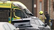 حمله به آمبولانس در بریتانیا