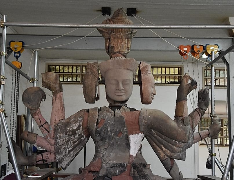 Photo of Shiva Statue being reconstructed