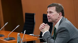 Steffen Seibert, Archiv