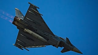 Ein Eurofighter Typhoon der Luftwaffe am 30. August 2025, dem ersten Tag der Bukarester Internationalen Luftfahrtmesse (BIAS) in Bukarest