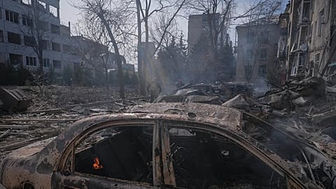 Ukraine peace talks stall as Russia begins its spring offensive