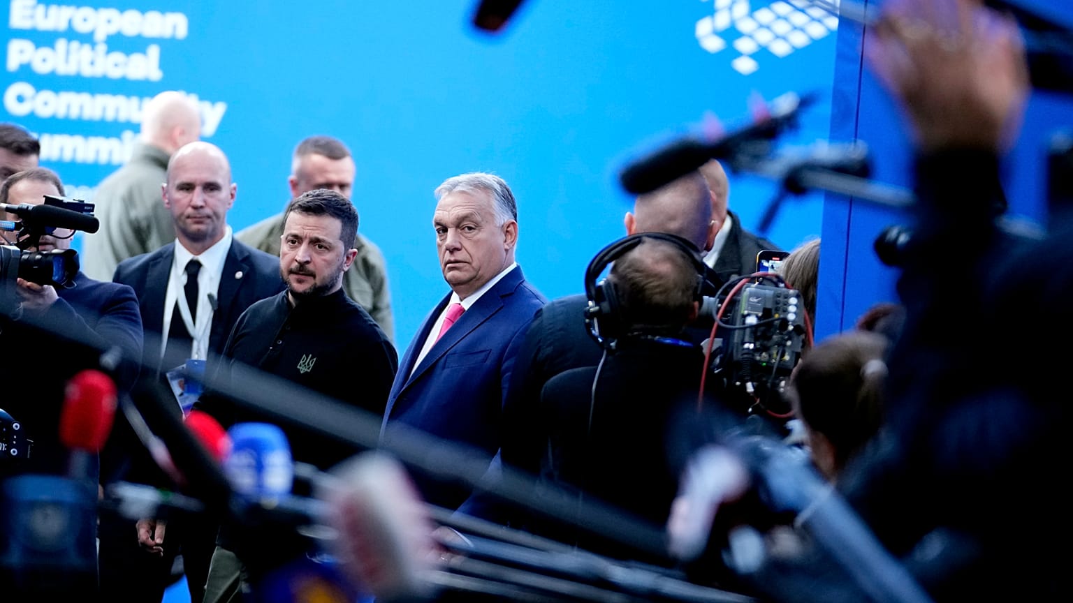 Orbán Viktor és Volodimir Zelenszkij az EPC ülésén 2024 novemberében 