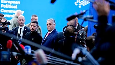 Viktor Orban und Volodymyr Zelensky bei der EPC-Sitzung im November 2024 
