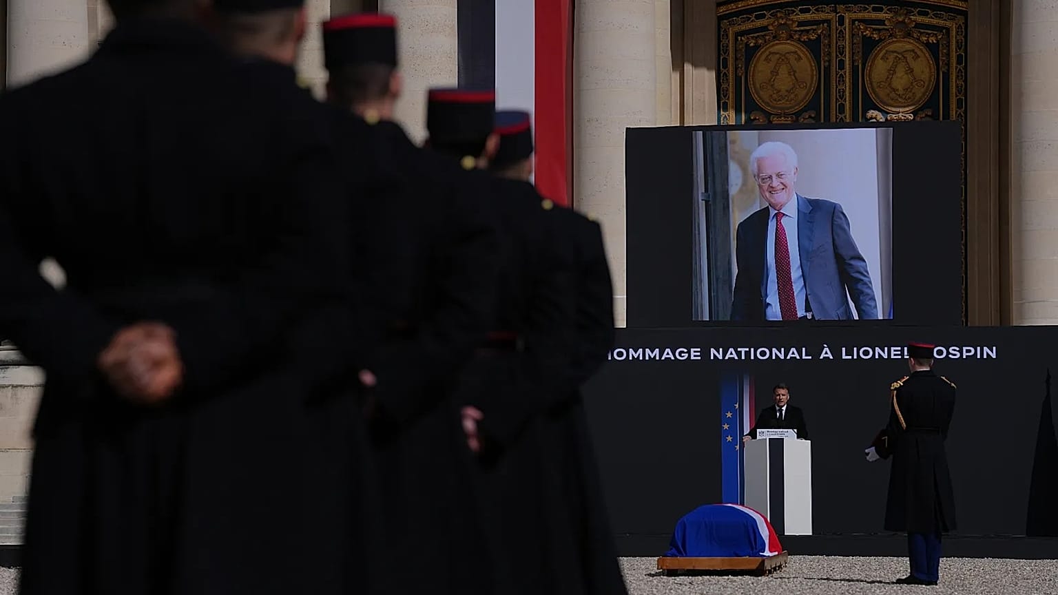 French President Emmanuel Macron delivers a speech during a national homage ceremony to late French prime minister Lionel Jospin in Paris, 26 March, 2026