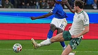 Kean segna il 2 a 0 contro l'Irlanda del Nord nel primo spareggio mondiale