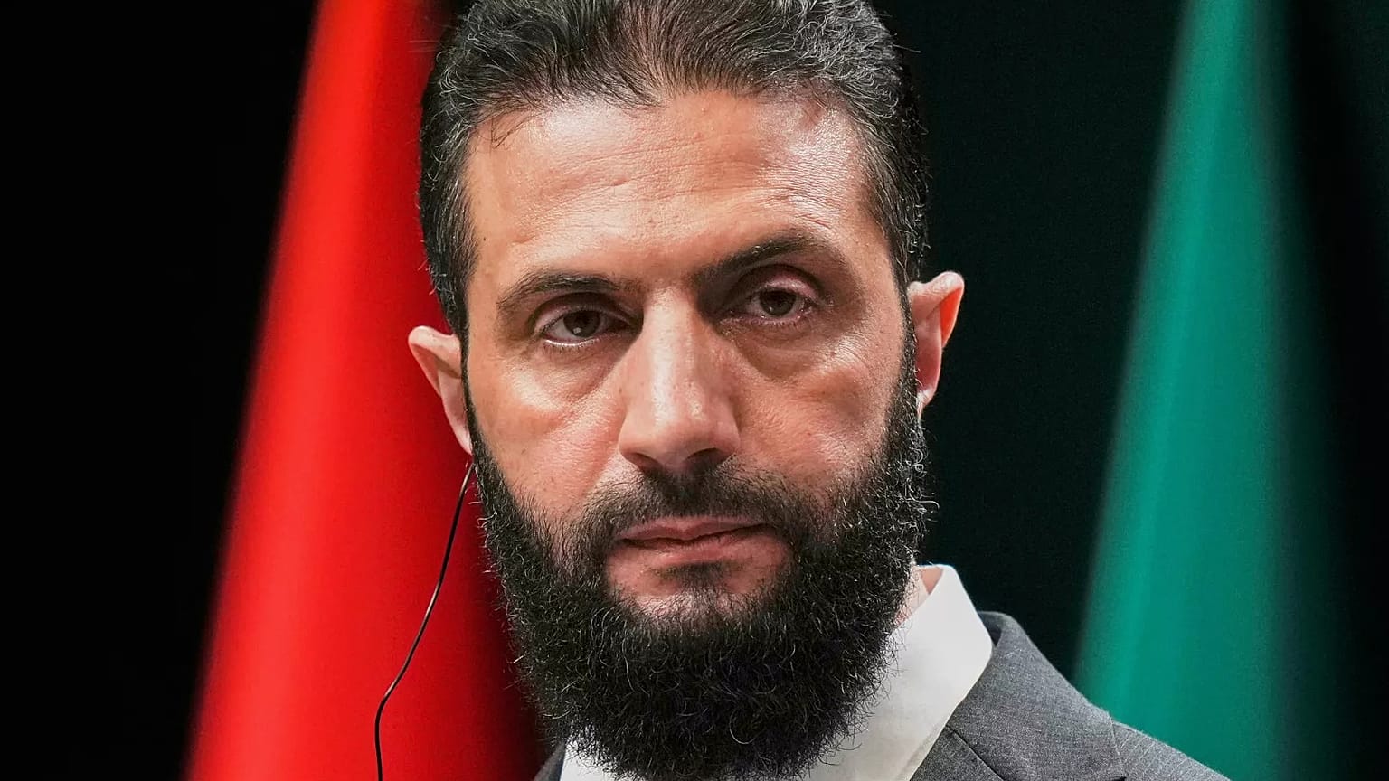 Syriens Übergangspräsident Ahmed al-Scharaa bei einem Besuch in Ankara, Türkei, 4. Februar 2025