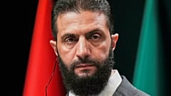 Syriens Übergangspräsident Ahmed al-Scharaa bei einem Besuch in Ankara, Türkei, 4. Februar 2025