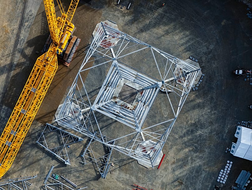 Im Sommer soll das weltgrößte Windrad erstmals Strom erzeugen.
