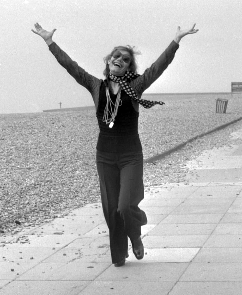 Marinella, representative of Greece in the 19th Eurovision Song Contest, runs along Brighton beach in England, 2 April 1974.
