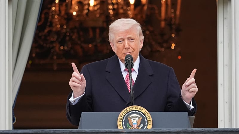 "يو إس إس تريبولي" في الشرق الأوسط.. 7 آلاف جندي أمريكي يتأهبون لغزو "مواقع استراتيجية" في إيران 