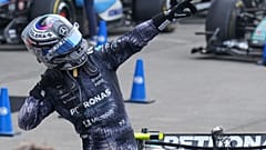 Kimi Antonelli festeja a vitória