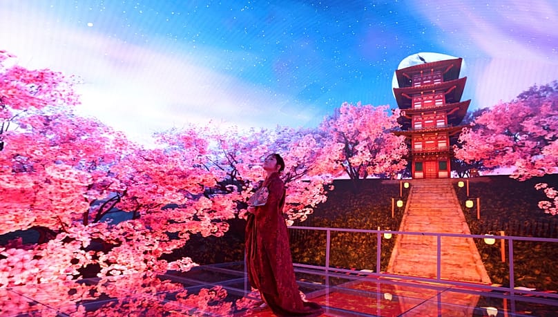 Sergi, Dijital Deneyim Merkezi’nin teknolojiyi sanatla bütünleştirerek kültürel deneyimi dönüştürme misyonunu bir kez daha ortaya koyuyor.