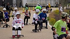 Bürostuhlrennen in Kyotanabe, Japan, am 29. März 2026.