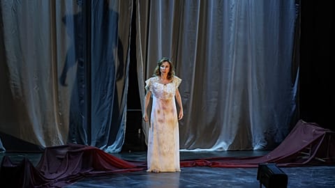 İnci Türkay 'Liste' oyununda.