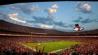 Fociszurkolók tömegei helyett kevesebb turista az USA-ban: az ESTA-szigorítások és a közösségi médiaellenőrzés visszavetheti a látogatószámot