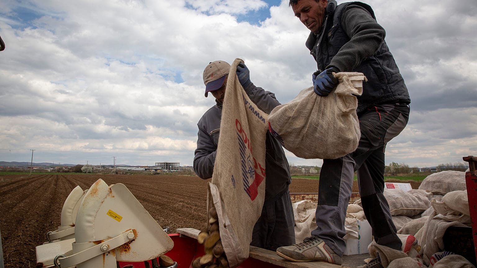 Αγρότες στο Κόσοβο